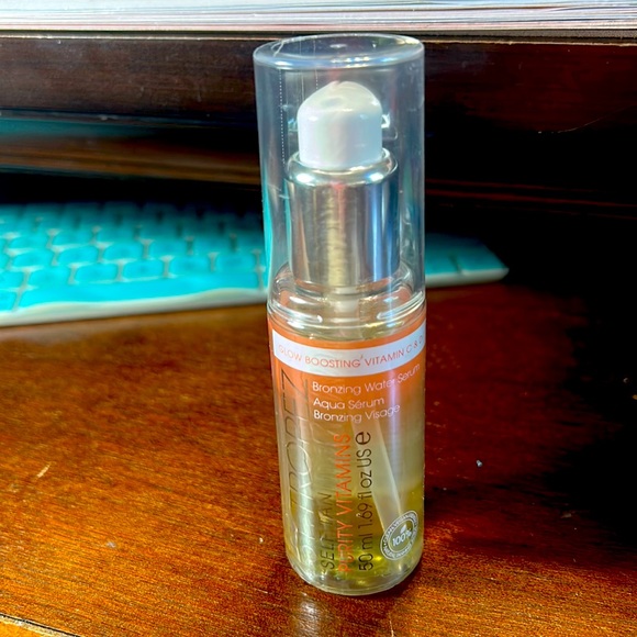 NWT St Tropez self tanning drops - Picture 1 of 1
